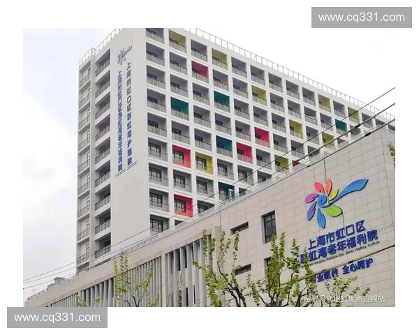 围绕超神英雄充值体系打造全新玩家成长与福利提升运营策略